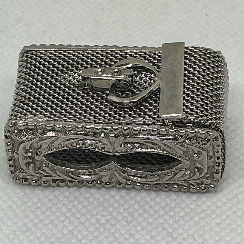 Vintage Vinaigrette Mesh Silver Tone Scent/Pill Box - Picture 2 of 9